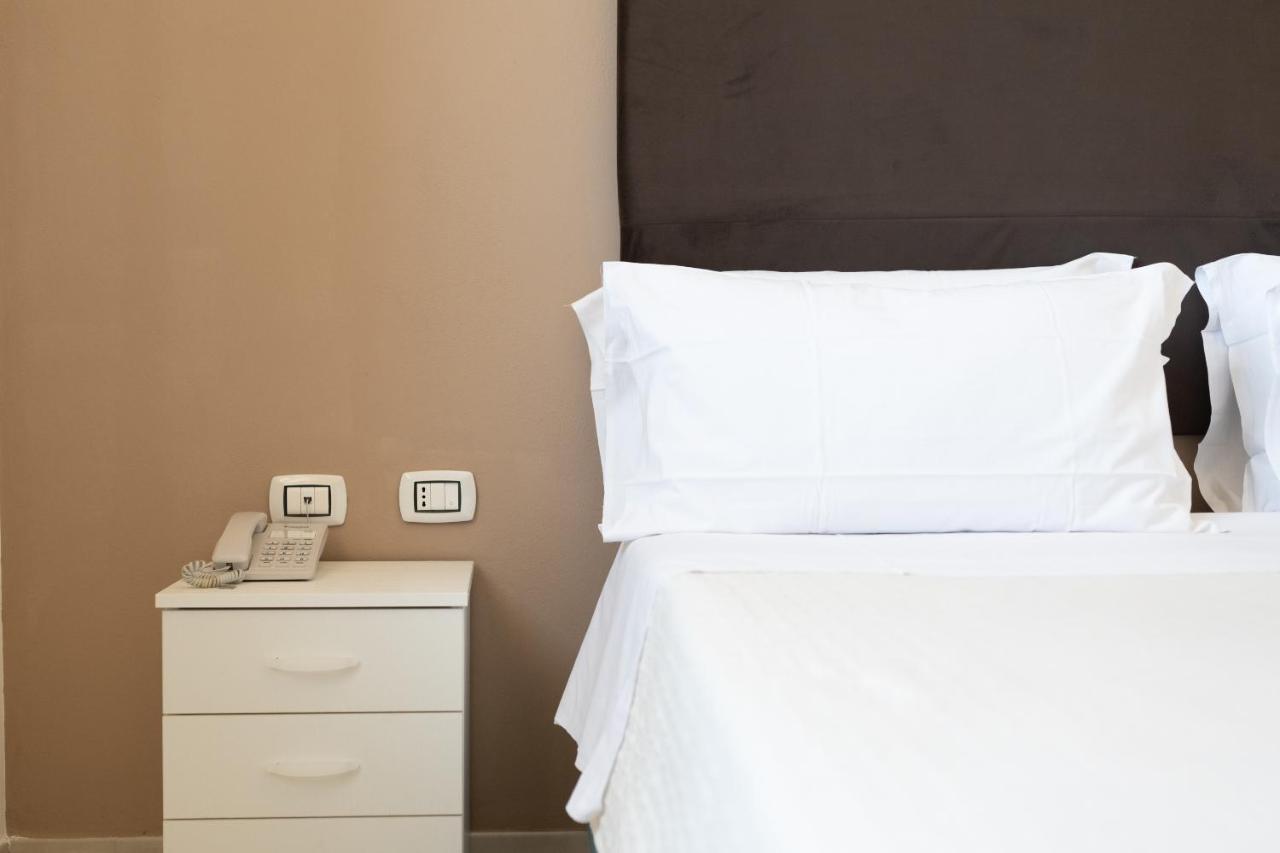 Hotel Reverse 토레 산타 사비나 외부 사진